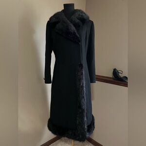 Vintage Black Fur-Trimmed Coat Jacket
